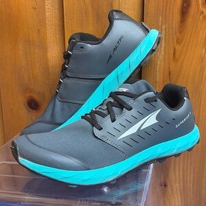 Altra Superior 5 Womens Running Shoes 10.5  Zero Drop Gray Trail Wide Toe Box